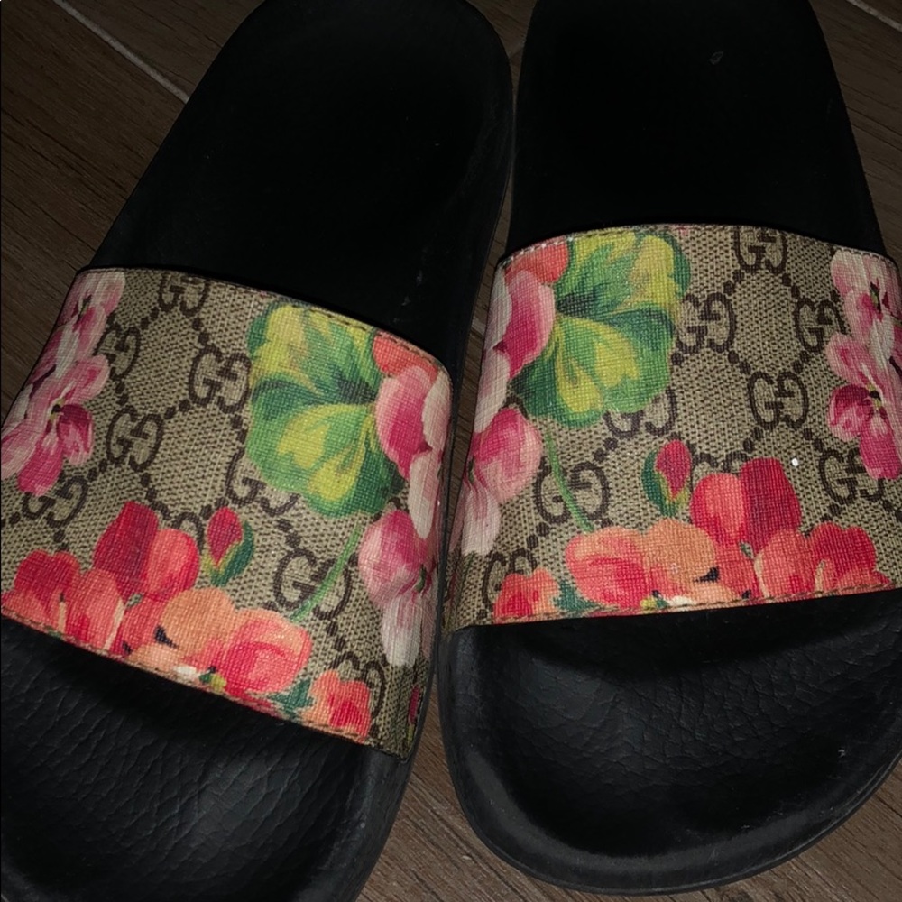 Gucci slides